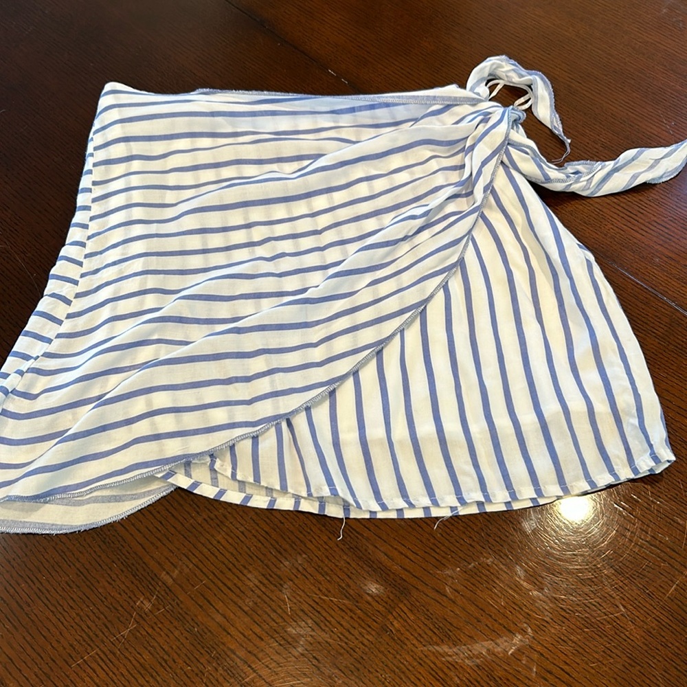 Trouble Maker wrap around skirt striped white and blue 6
